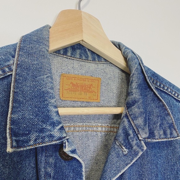 Vintage Levis Trucker Denim Jacket Mid Blue Size S - Picture 6 of 12